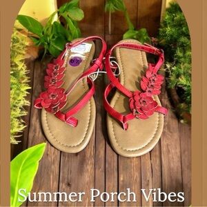 Sandals with flowers size 6.5 Andiamo women's red color summer flats Sho…